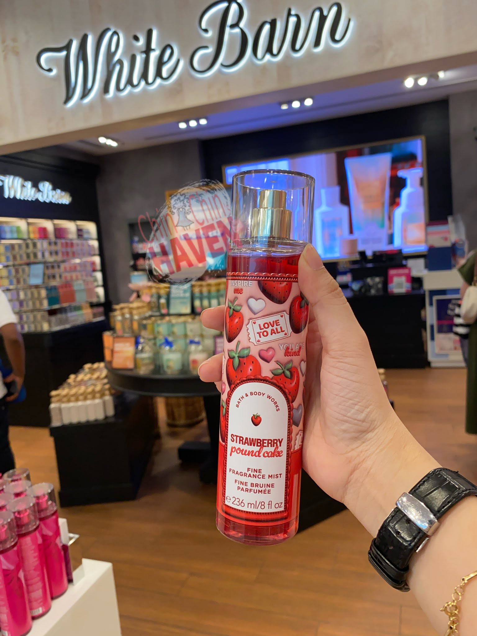 Bath & Body Works Strawberry Pound Cake